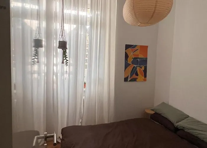 Stylish Flat In The Heart Of Vibrant Kreuzberg